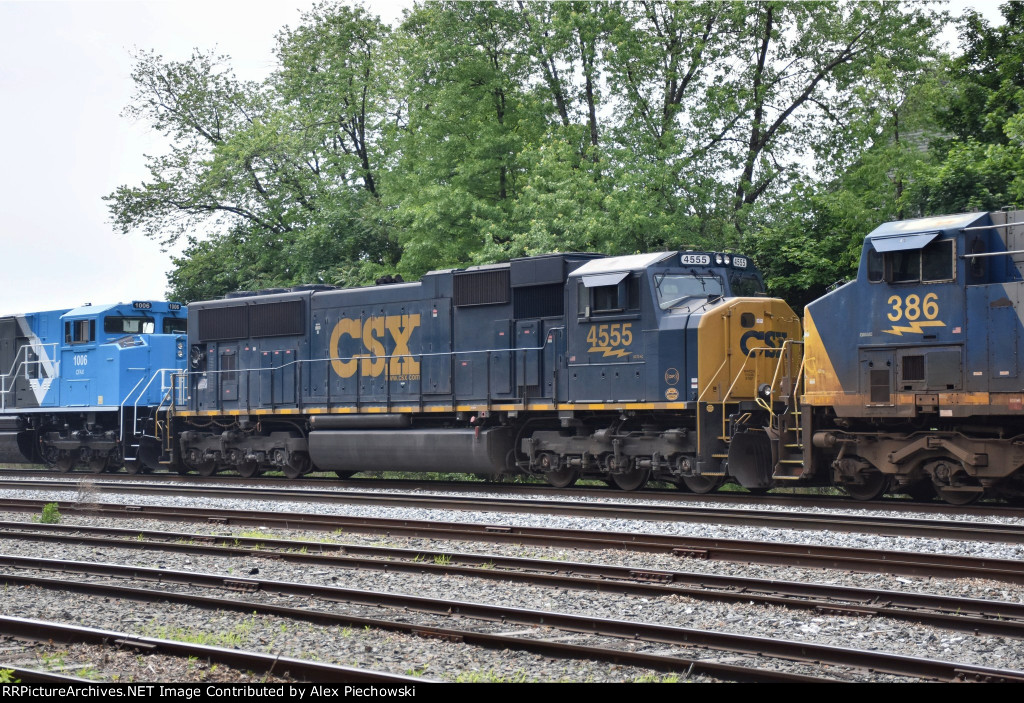 CSX 4555